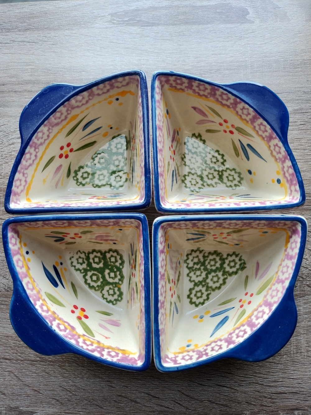Never Used-Temp-tations Set of 4 Hand-Painted Ceramic Dipping Bowls - Blue Trim